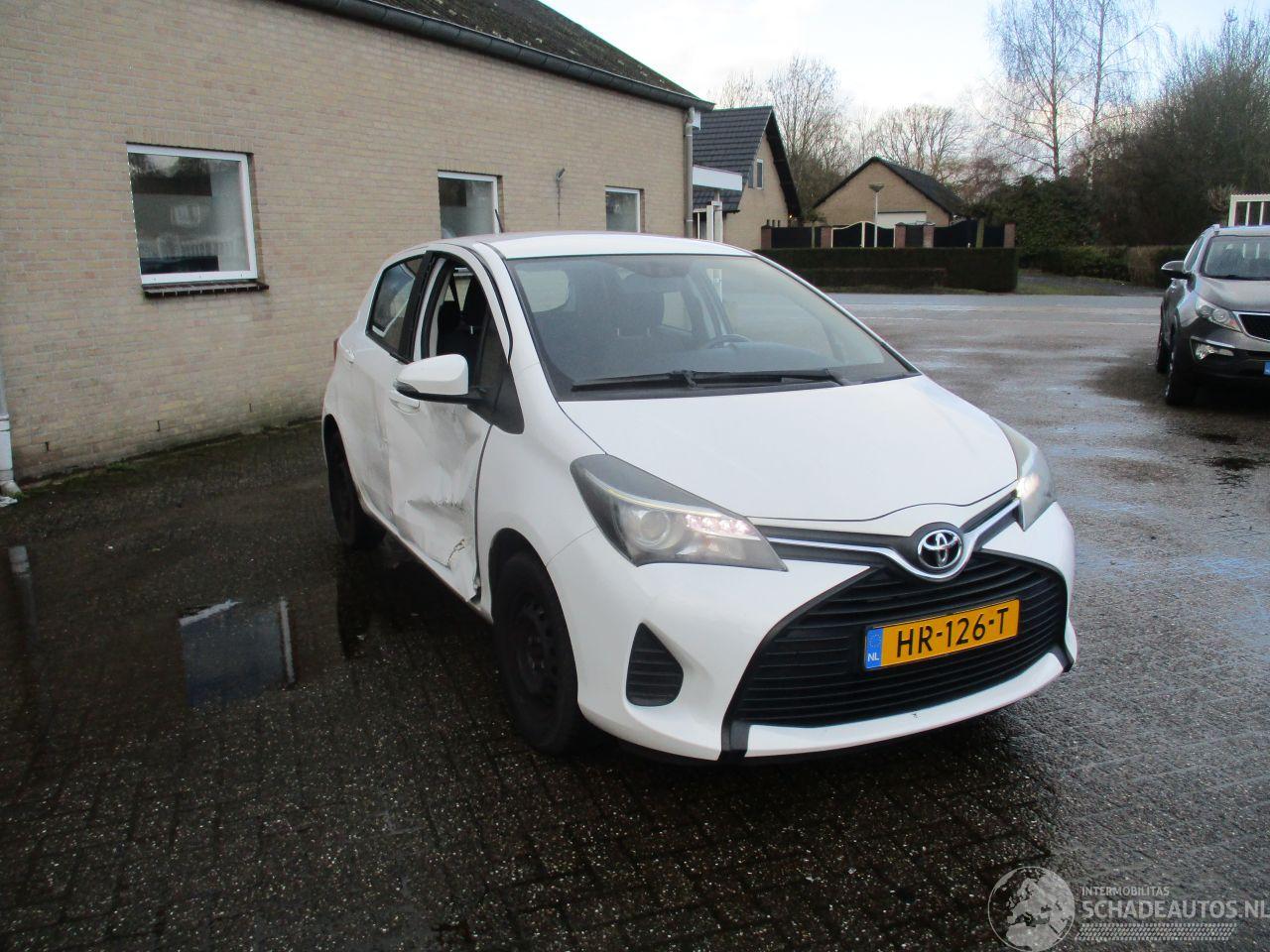 Toyota Yaris 1.0 VVT-i Now