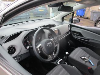 Toyota Yaris 1.3 VVT-i Orange Sport picture 18