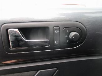 Volkswagen New-beetle 1.4-16V Trendline picture 17