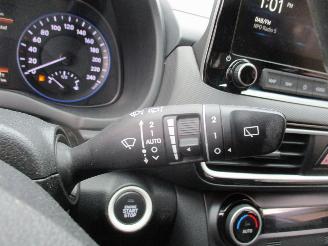 Hyundai Kona 1.6 GDI HEV Premium €750 REST BPM!!! picture 42