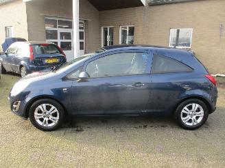 Opel Corsa 1.4-16V Cosmo picture 4