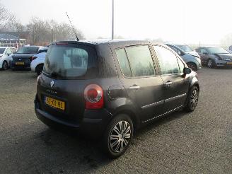 Renault Modus 1.6-16V Tech Road picture 7