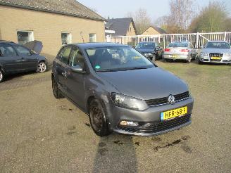 Avarii autoturisme Volkswagen Polo 1.0 Comfortline REST BPM €500,-!!! 2015/7