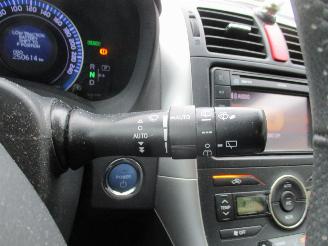 Toyota Auris 1.8 Full Hyb.Exe.Bns picture 26