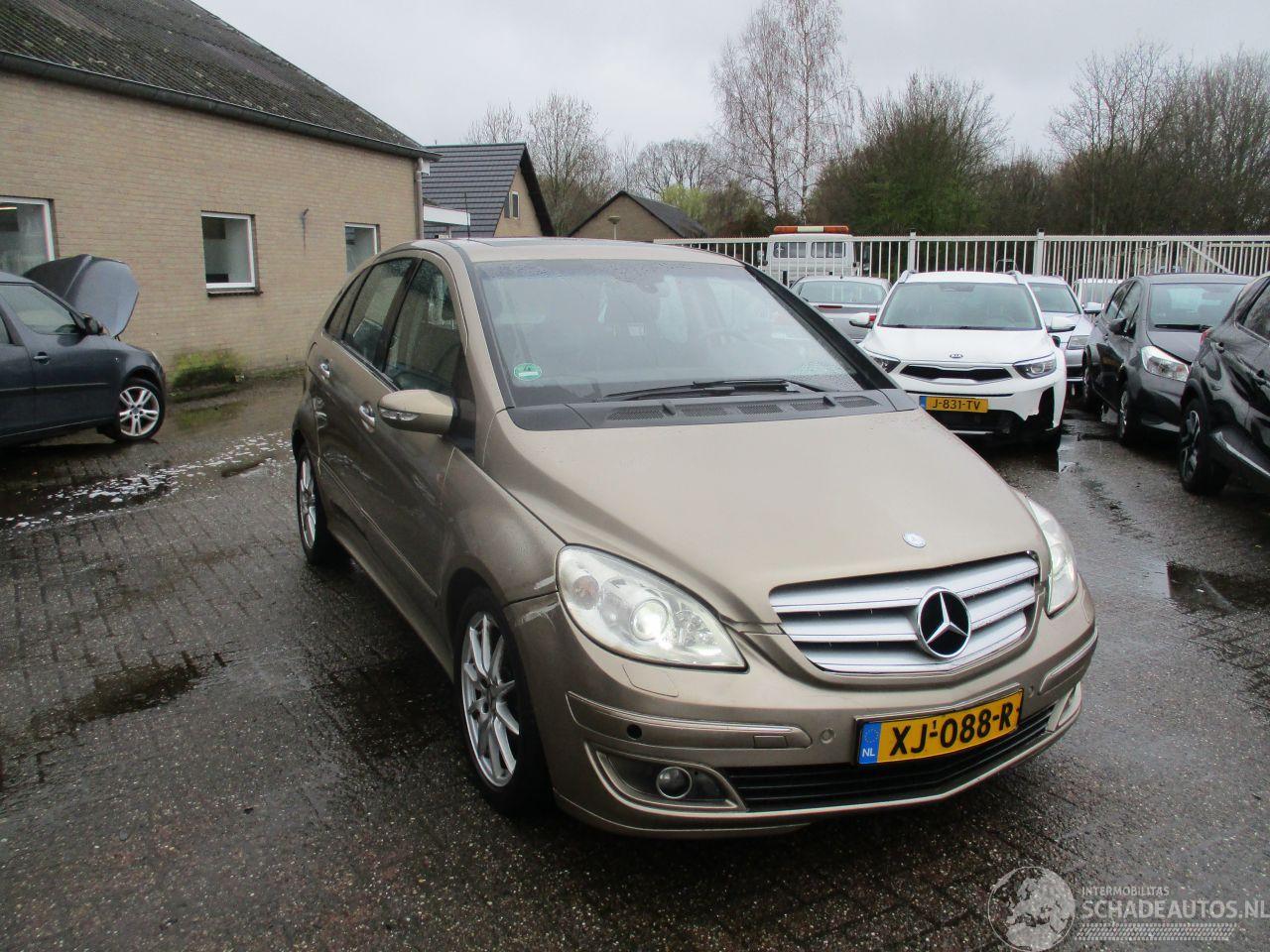 Mercedes B-klasse 200