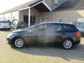 Kia Cee d cee\'d Sportswagon picture 4