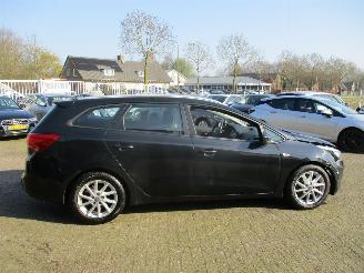 Kia Cee d cee\'d Sportswagon picture 8