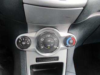 Ford Fiesta 1.25 Titanium picture 16
