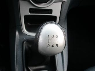 Ford Fiesta 1.25 Titanium picture 17