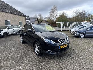škoda osobní automobily Nissan Qashqai 1.6 Tekna 17 REST BPM €400,-!!! 2017/4