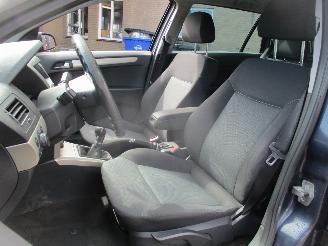 Opel Astra STATION WAGON 1.6 Temptation picture 28