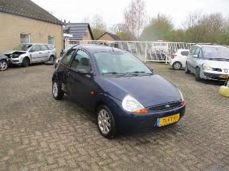 krockskadad bil auto Ford Ka 1.3 Century 2000/7
