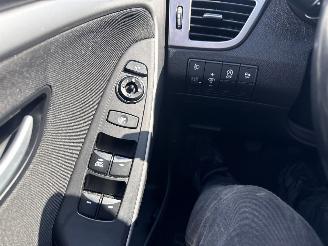 Hyundai I-30 1.6 GDI i-Motion Pl. REST BPM €500,-!!! picture 20