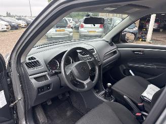 Suzuki Swift 1.2 Exclusive EASSS picture 24
