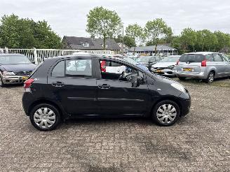Toyota Yaris 1.3 VVTi Comfort picture 9
