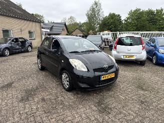  Toyota Yaris 1.3 VVTi Comfort 2011/7