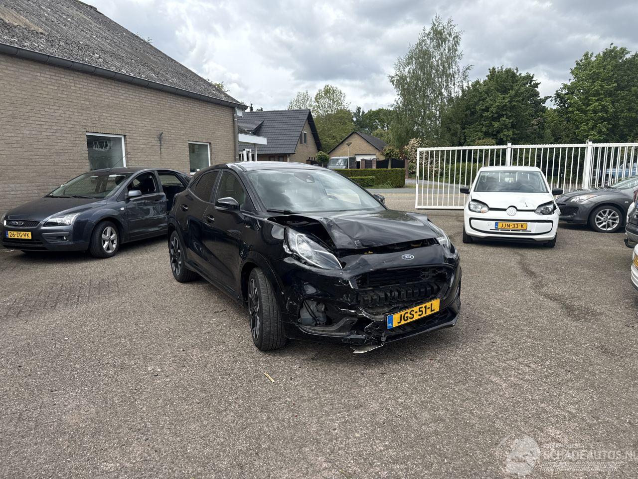 Ford Puma 1.0 EcoBoost  Hybrid ST-Line X