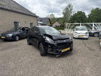 Schadeauto Ford Puma 1.0 EcoBoost  Hybrid ST-Line X 2021/6