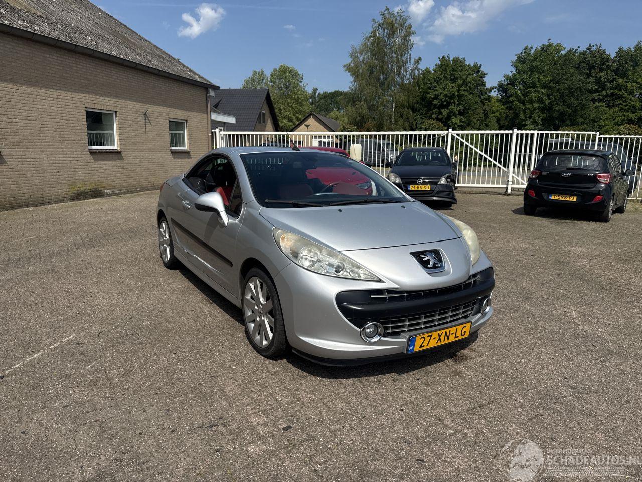 Peugeot 207 1.6-16V T Sport