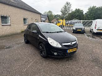 Coche accidentado Opel Corsa 1.4-16V 2010/6