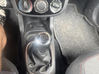 Opel Corsa 1.4-16V picture 20
