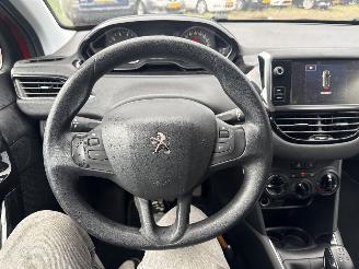 Peugeot 208 1.2 PureT. Blue Lion REST BPM €370,-!!! picture 36