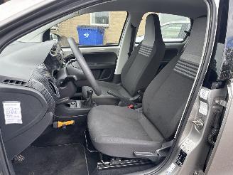 Volkswagen Up! 1.0 BMT Move UP! REST BPM €500,-!!! picture 24