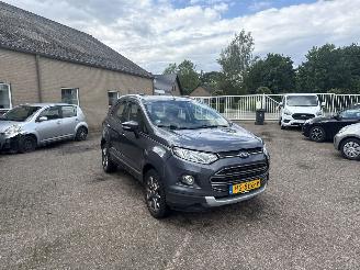 Voiture accidenté Ford EcoSport 1.0 EcoBoost Titanium 2015/11