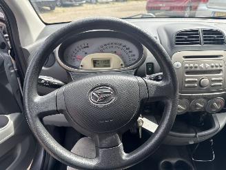 Daihatsu Sirion 1.0-12V Premium picture 14