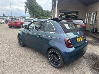 Fiat 500E La Prima 42 kWh picture 41