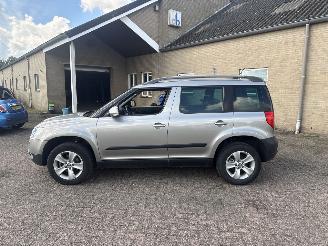 Skoda Yeti 2.0 TDI Greentech Ambition REST BPM €300,-!!! picture 4