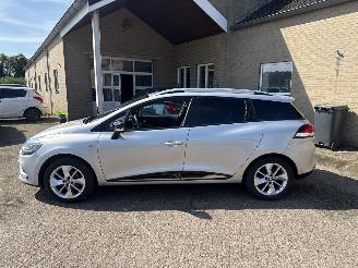 Renault Clio 1.2 16V Estate picture 4