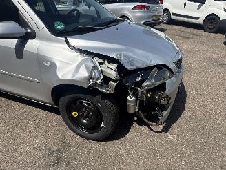 Mazda 2 1.4 Touring picture 9