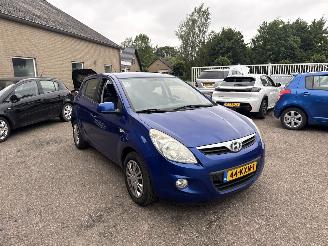 Schadeauto Hyundai I-20 1.2i Dynamic 2010/3