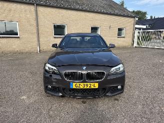 BMW 5-serie 528xi High Executive Individual AUT REST BPM €400,-!!! picture 2