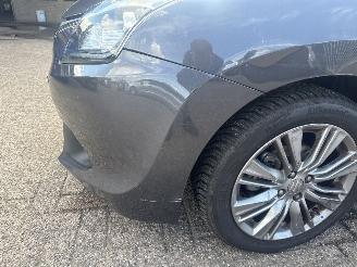 Suzuki Baleno 1.0 B.jet High Executive AUT REST BPM €600,-!!! picture 8
