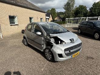 škoda osobní automobily Peugeot 107 1.0-12V Sublime AIRCO 2010/5