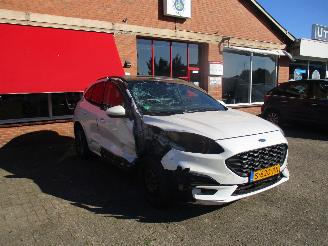 Coche accidentado Ford Kuga 2.5 PHEV ST-Line X 2023/3