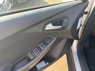 Ford Focus 1.0 Lease Edition REST BPM €600,-!!! picture 20