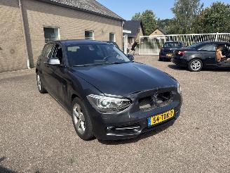 Avarii autoturisme BMW 1-serie 116i Business+ REST BPM €300,-!!! 2012/1