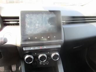 Renault Clio 1.0 TCe 90 Techno REST BPM €400,-!!! picture 21