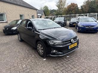 skadebil auto Volkswagen Polo 1.0 TSI Comfortline REST BPM €800,-!!! 2019/6