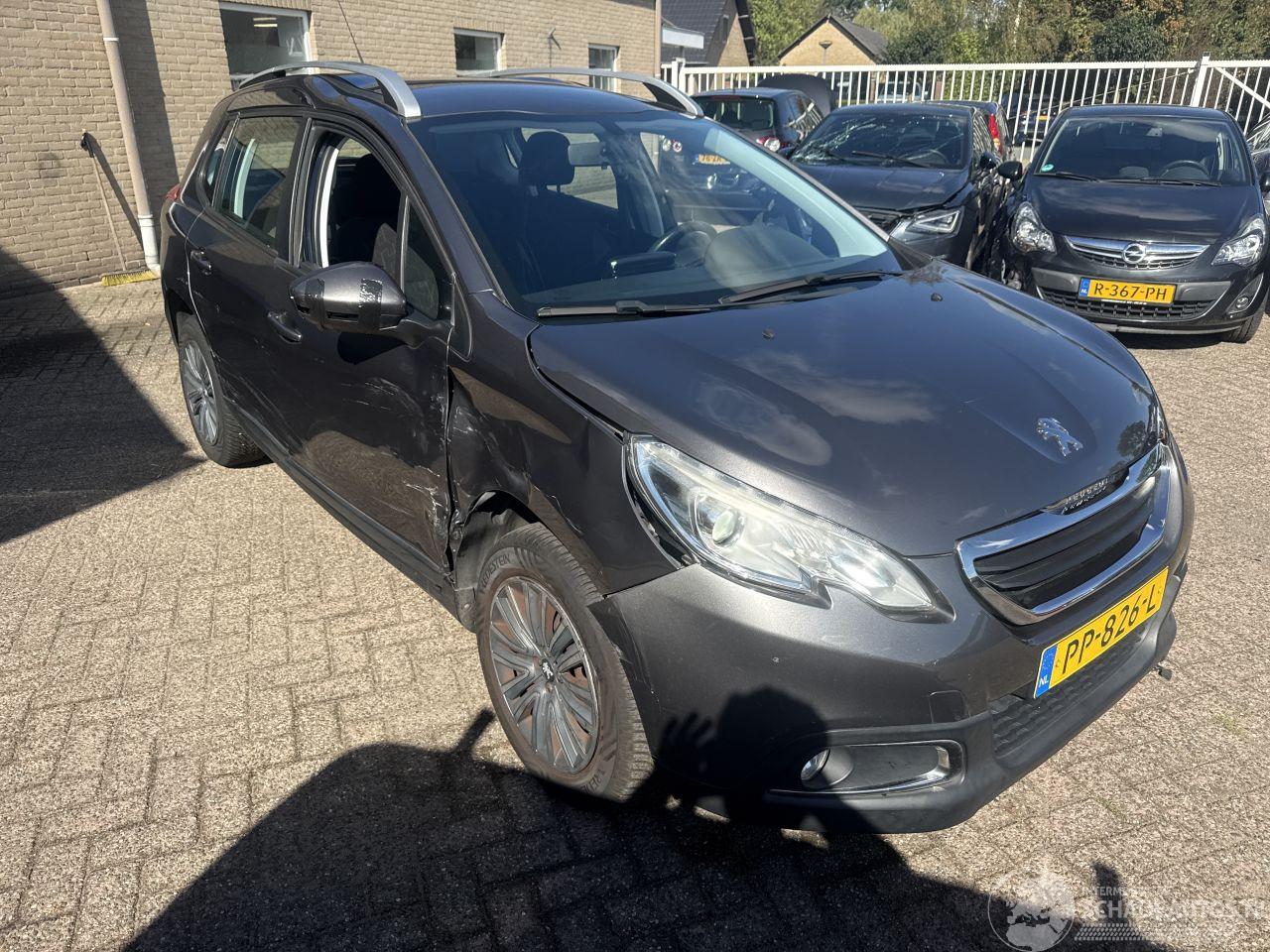 Peugeot 2008 1.2 PureTech Active REST BPM €300,-!!!