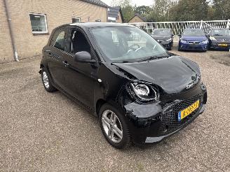Coche accidentado Smart Forfour EQ Comfort 2020/2