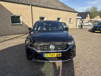 Volkswagen T-Roc 1.5 TSI Sport DSG REST BPM €300,-!!! picture 2
