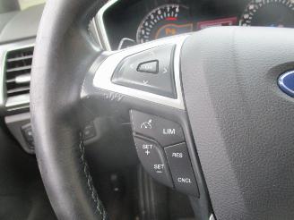 Ford Mondeo 2.0 Vignale AUTOMAAT picture 31