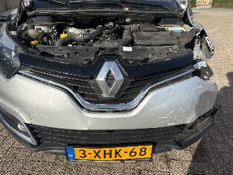 Renault Captur 1.2 TCe Expression picture 14