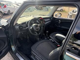 Mini Cooper 1.5 Cooper Business REST BPM €300,-!!! picture 16