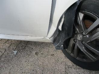 Peugeot 208 1.2 PureTech Allure Pack REST BPM €1400,-!!! picture 11