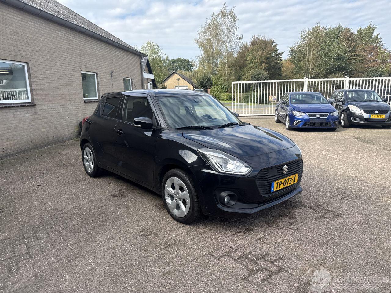 Suzuki Swift 1.0 Stijl AUTOMAAT